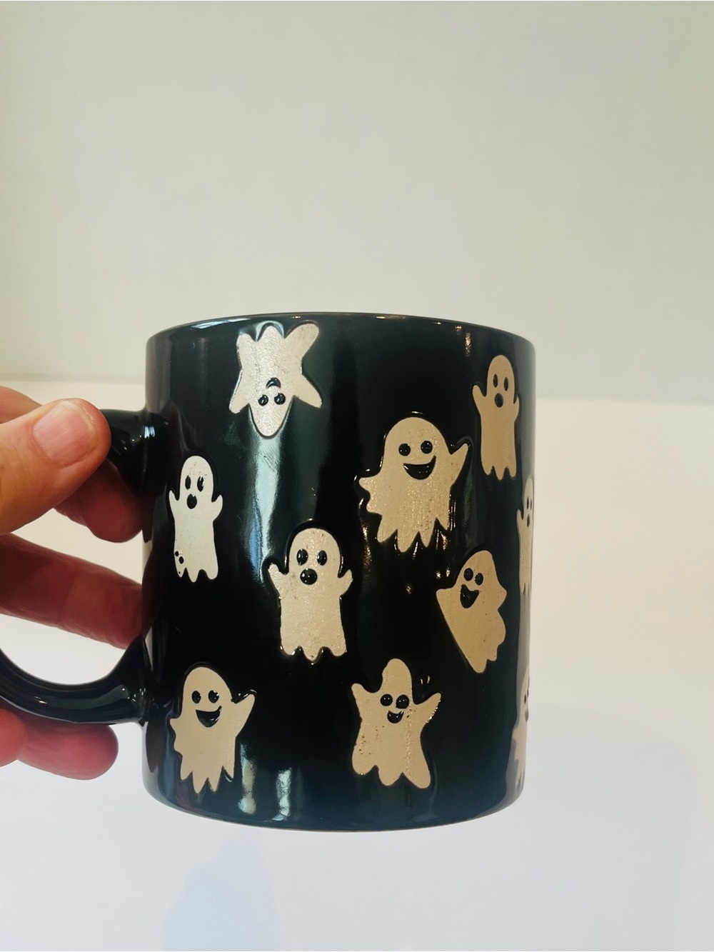 NWT Halloween Black Ghost Pattern Ceramic 2 Mugs
